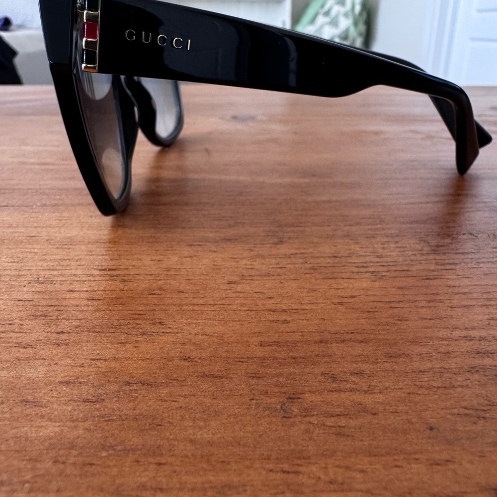 Gucci Black Sunglasses with Red and Gold Accent
